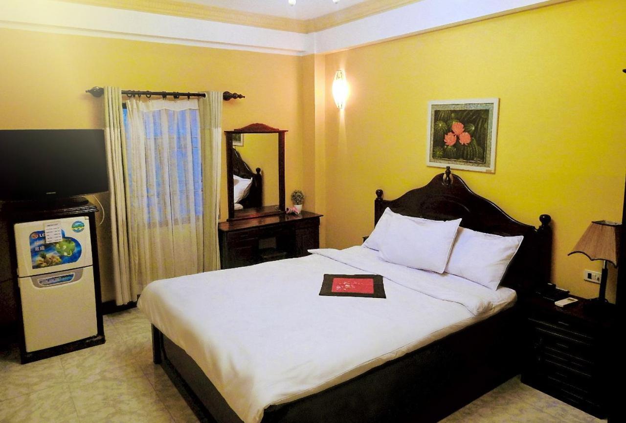 La Suisse Hotel Nha Trang Extérieur photo