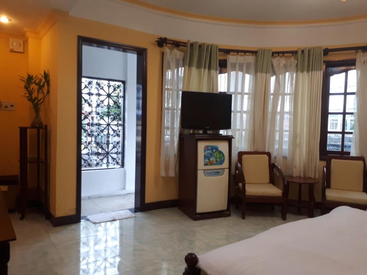 La Suisse Hotel Nha Trang Extérieur photo