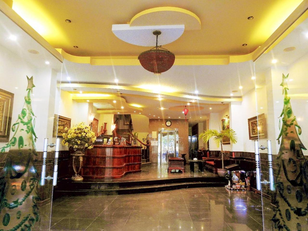 La Suisse Hotel Nha Trang Extérieur photo